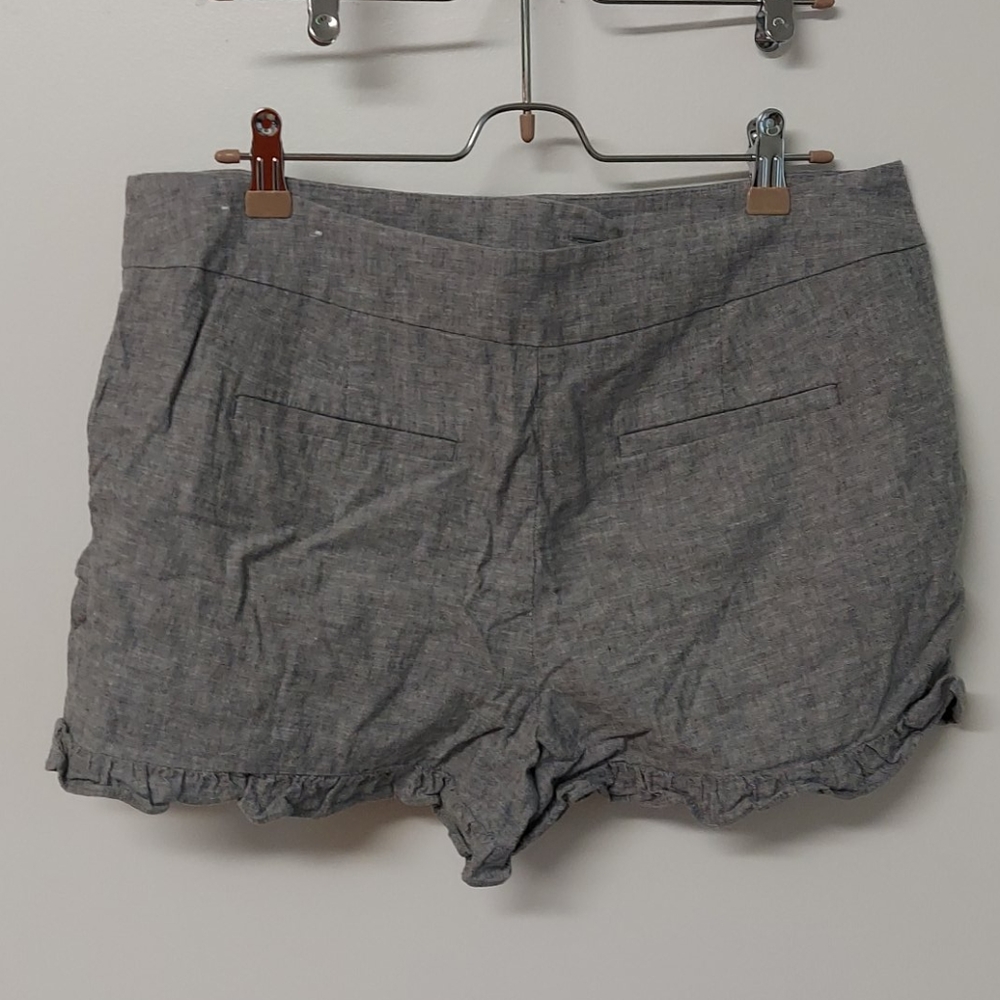 Grey Linen Shorts - Picture 3 of 3